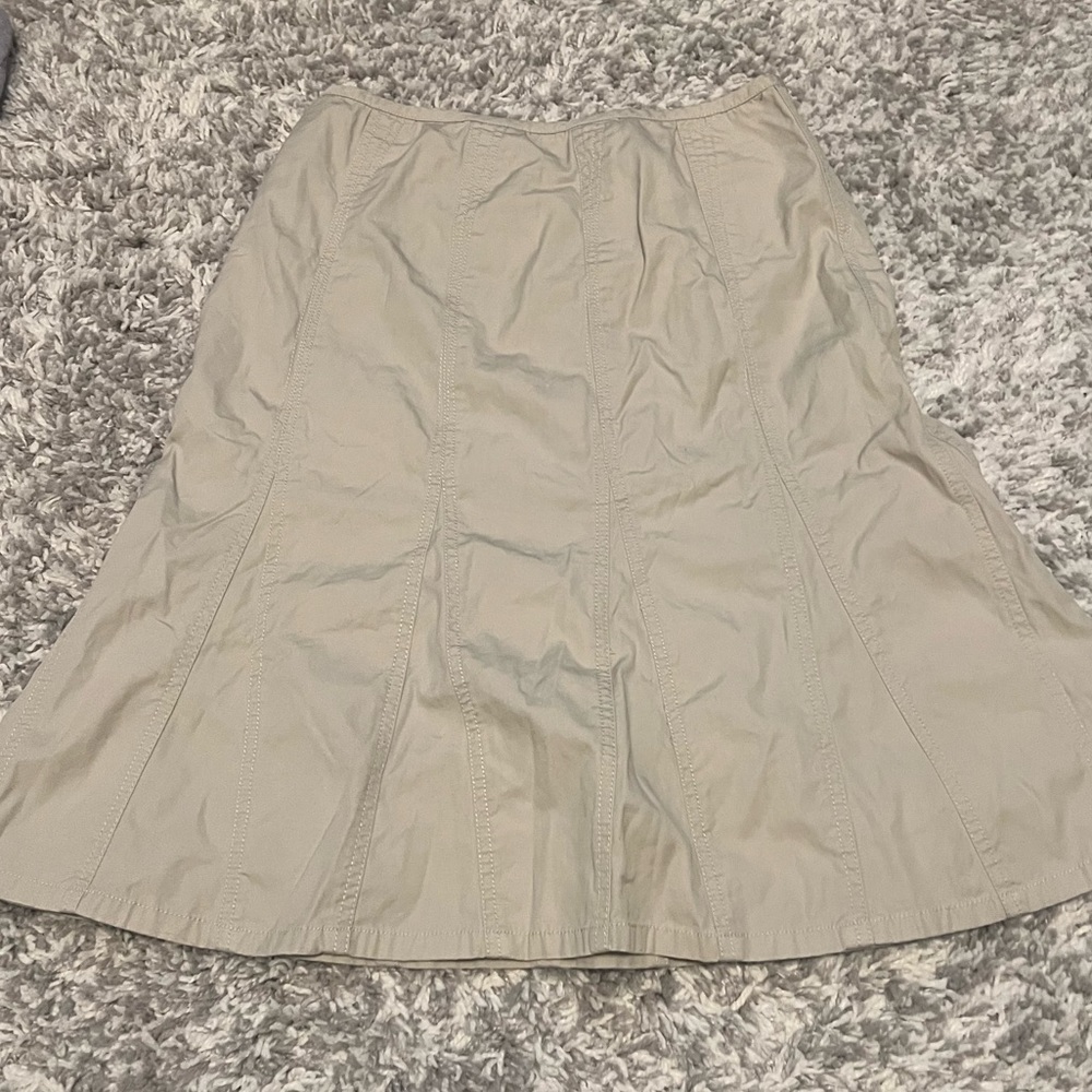 Lightly worn Sonoma khaki midi skirt